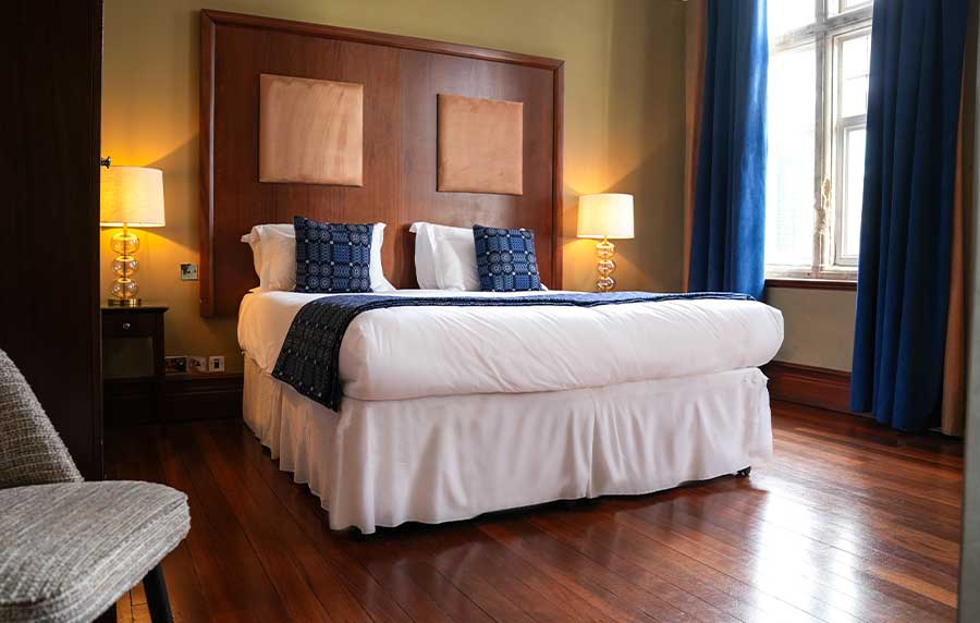 Superior Room in Swansea | Morgans Hotel